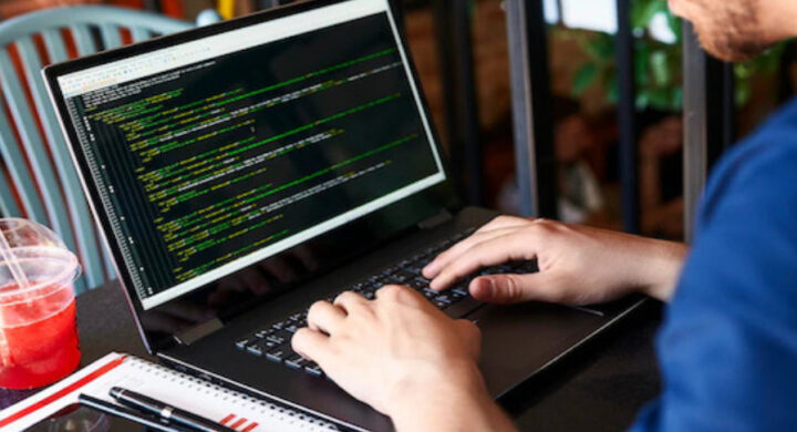 What is Debug? The Importance of Debug in Programming - Kounselly